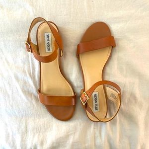 Steve Madden Leather Sandals